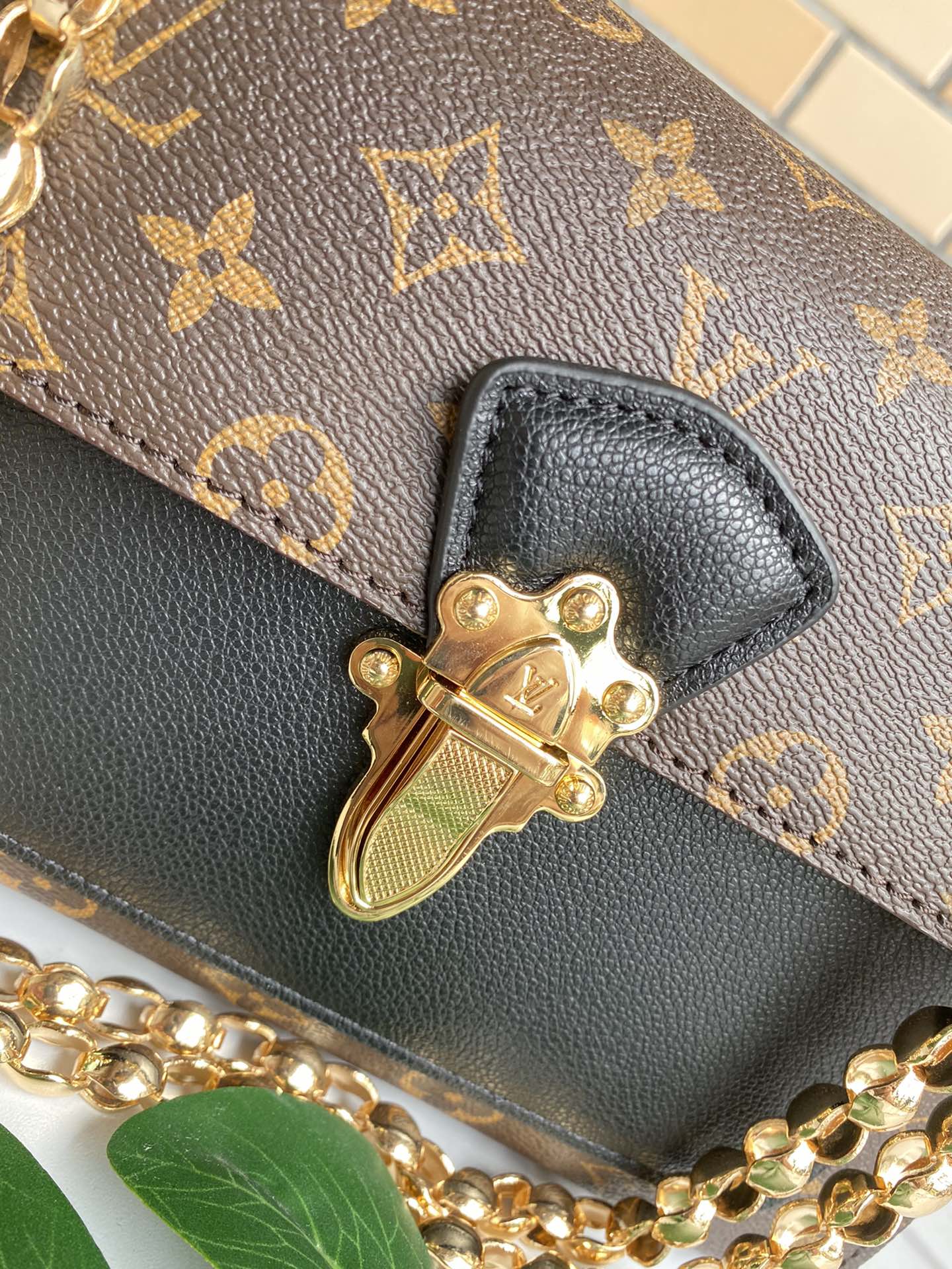 LV $76 gallery