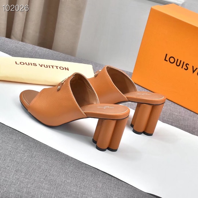 LV $76 gallery