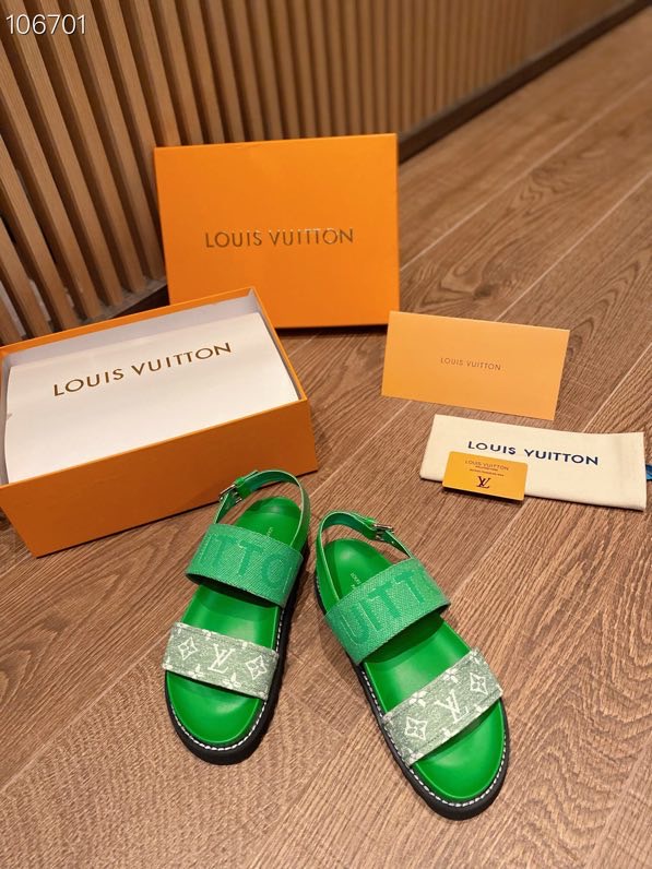 LV $76 gallery