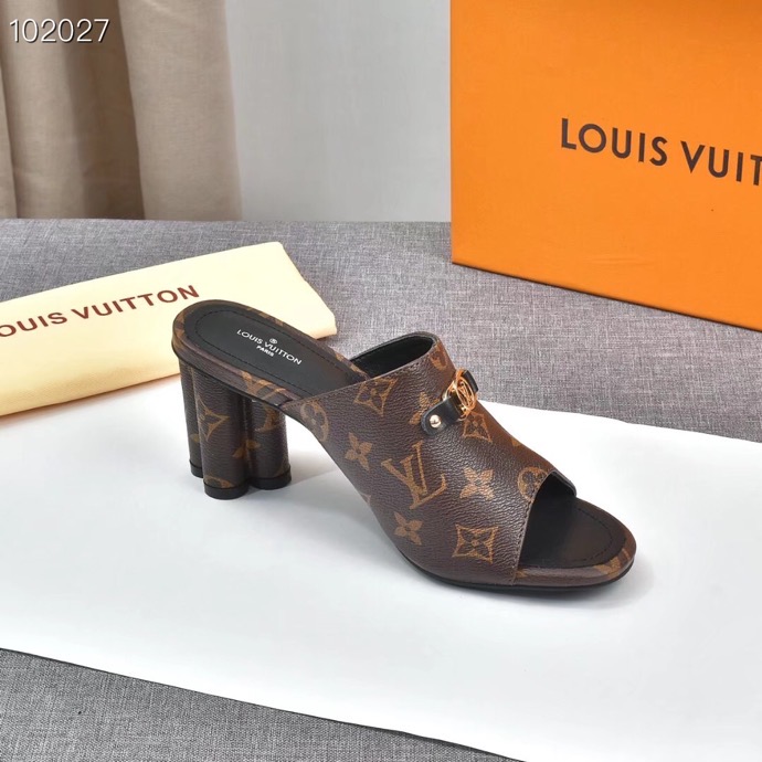 LV $76 gallery