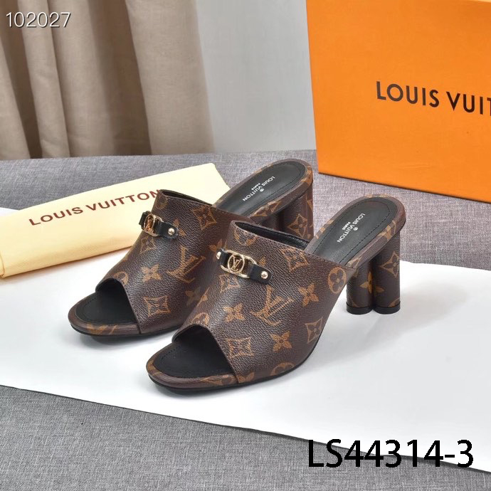 LV $76 gallery