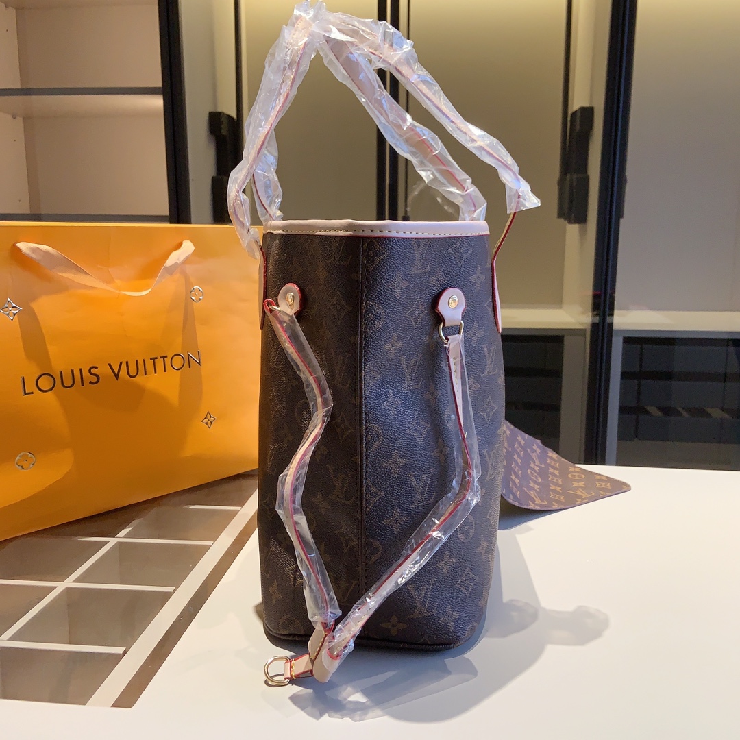 LV $76 gallery