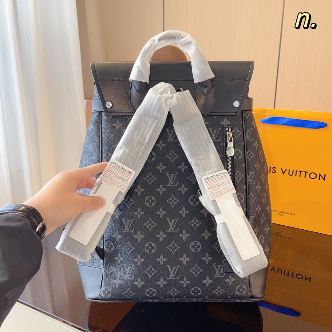 LV $76 gallery