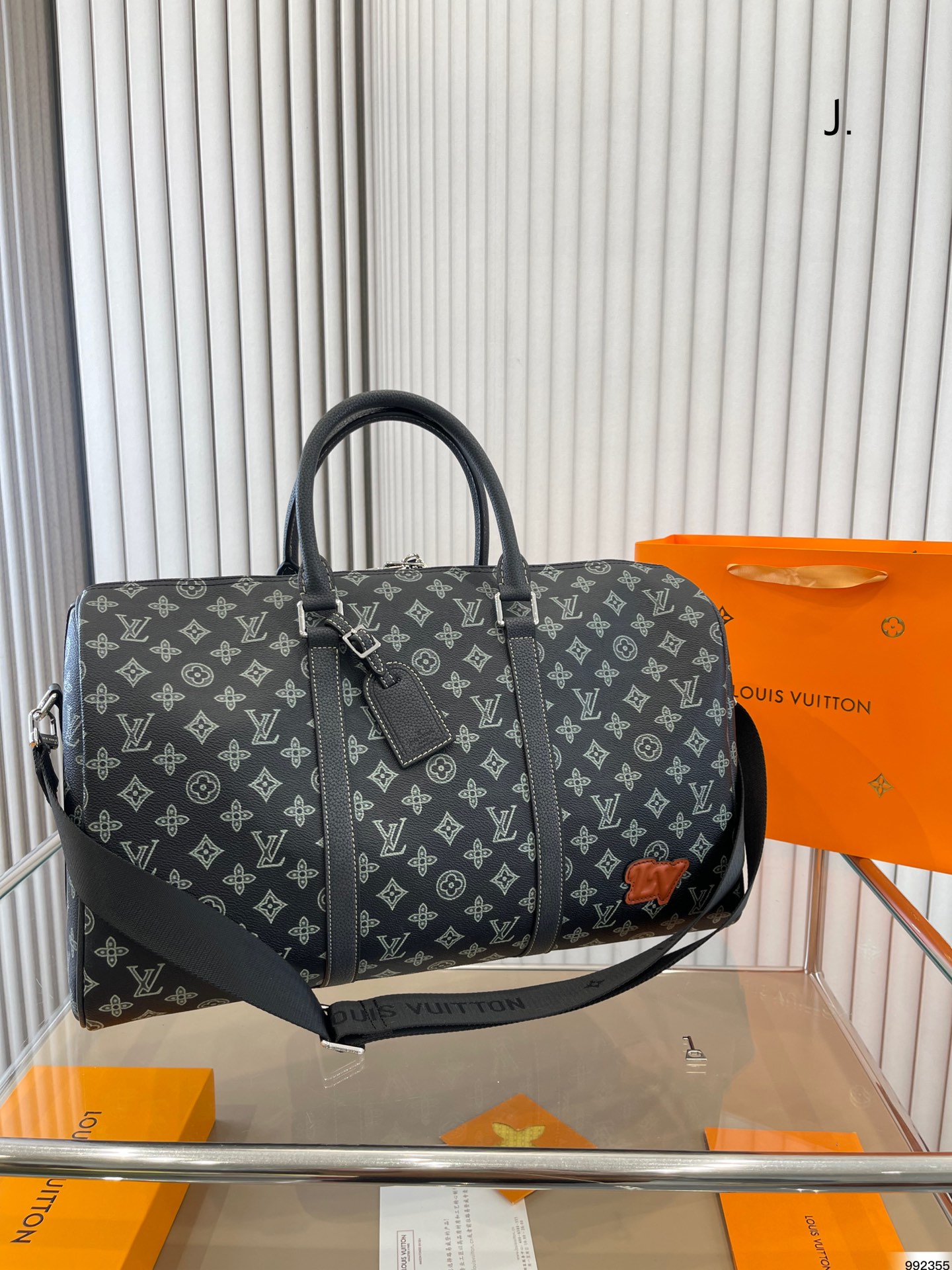 LV $76 gallery