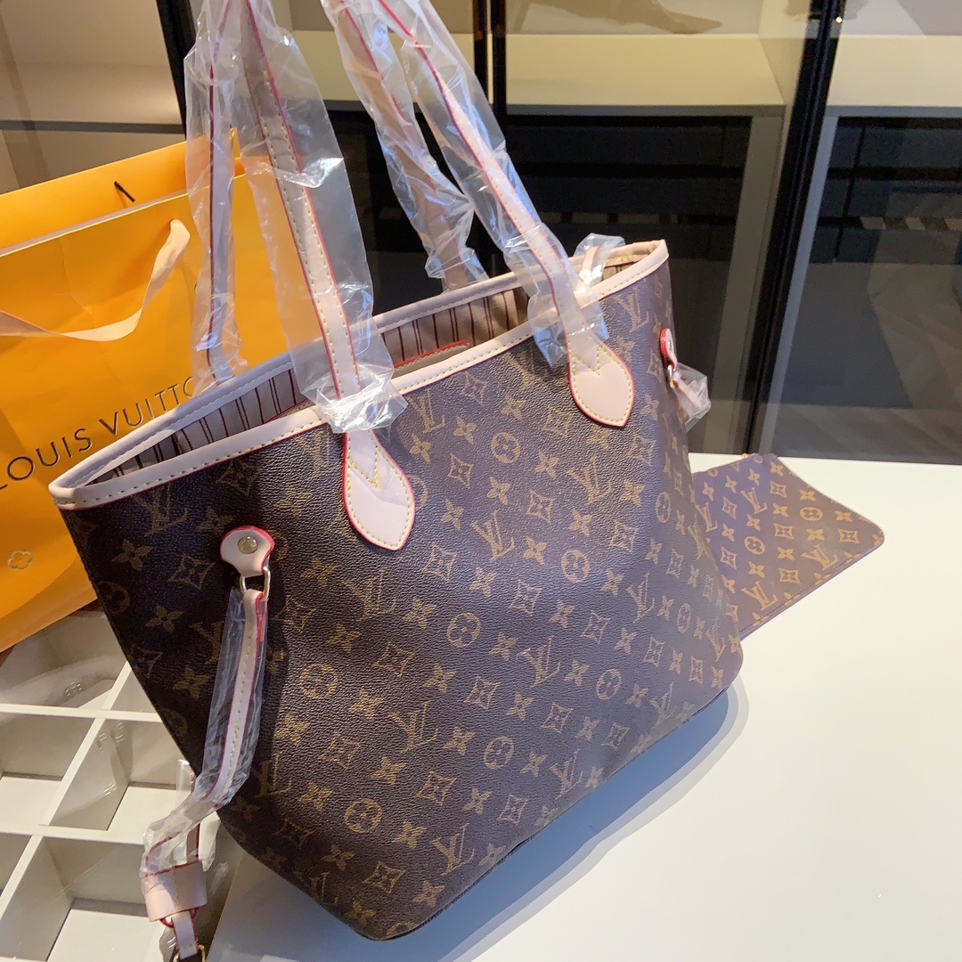 LV $76 gallery