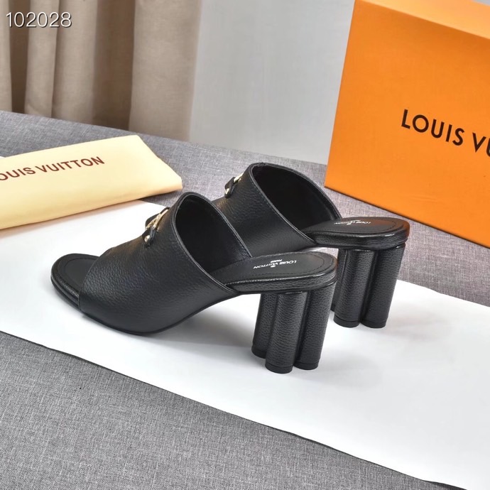 LV $76 gallery