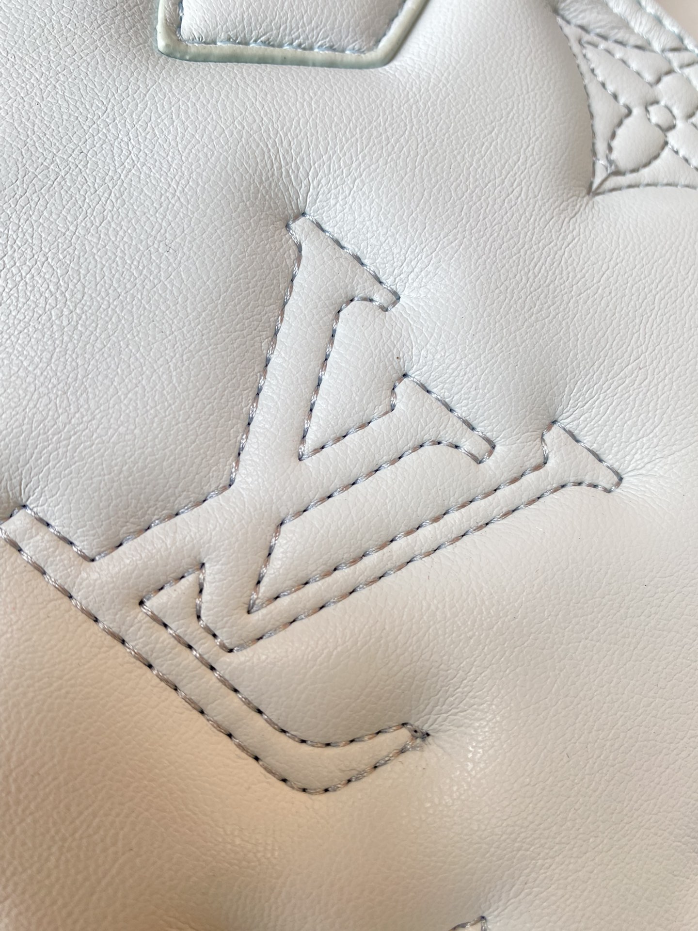 LV $76 gallery