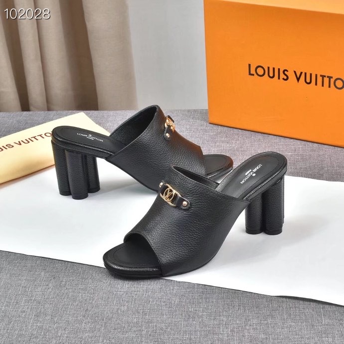 LV $76 gallery