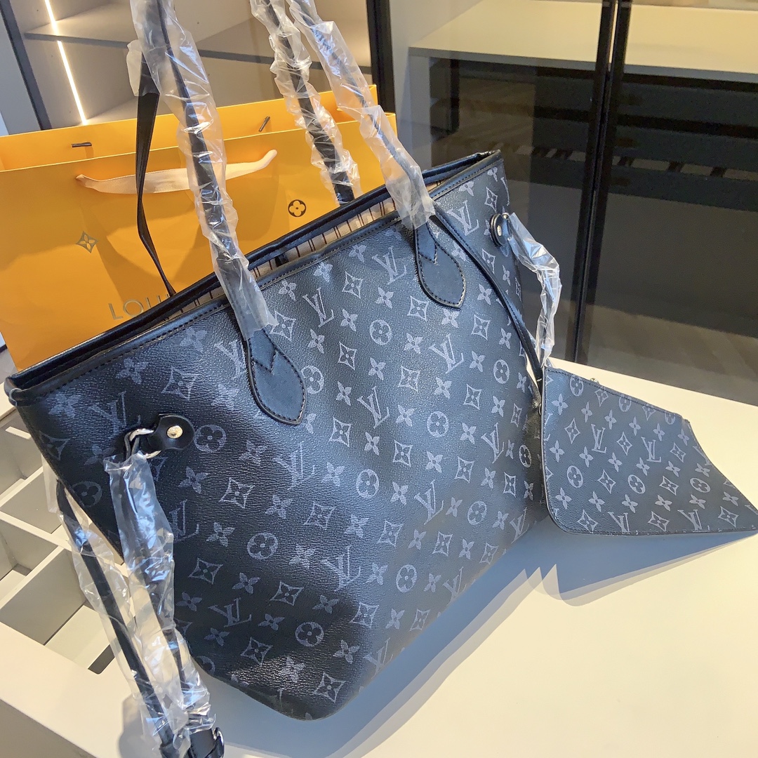 LV $76 gallery