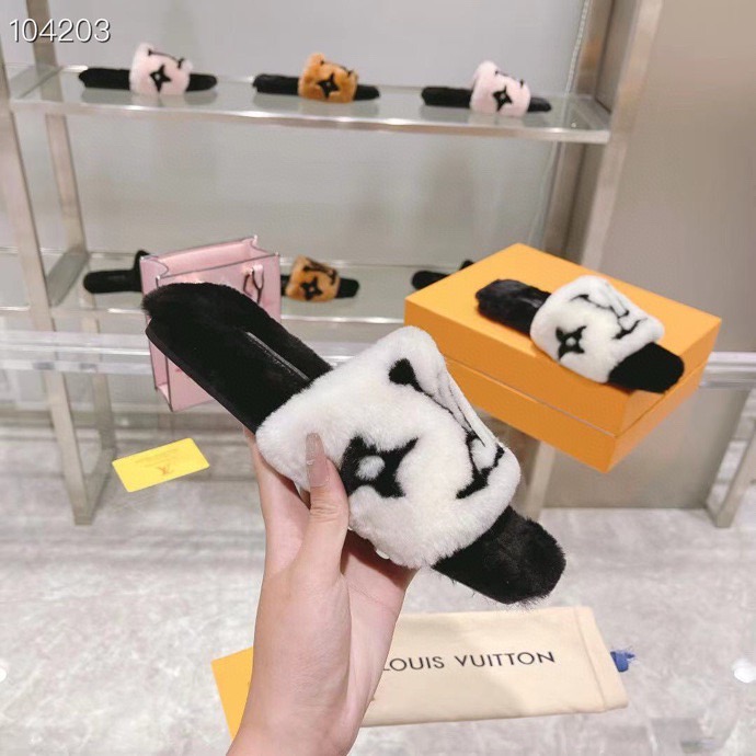 LV $77 gallery