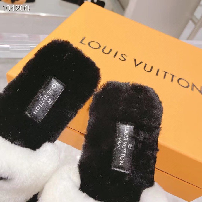 LV $77 gallery