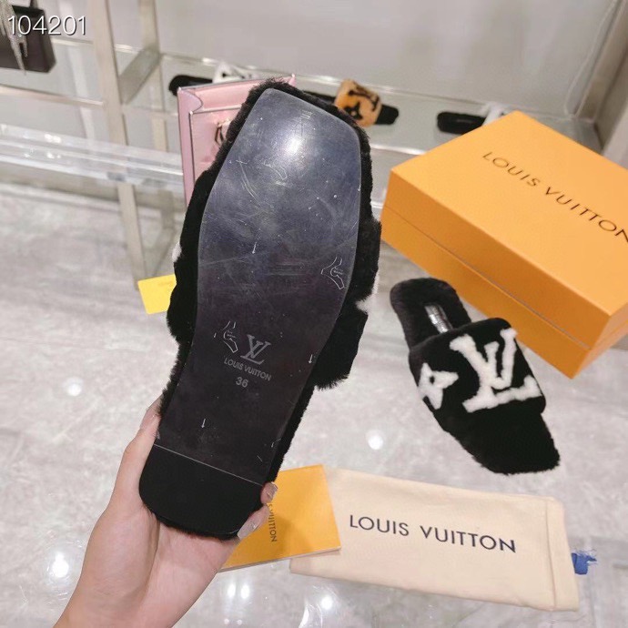 LV $77 gallery