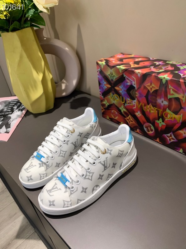 LV $77 gallery