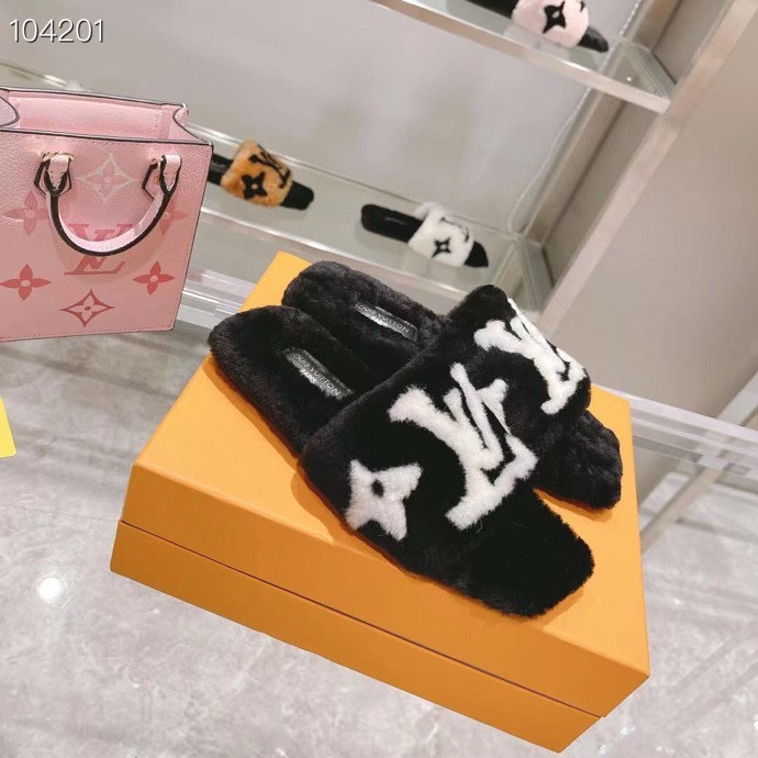 LV $77 gallery