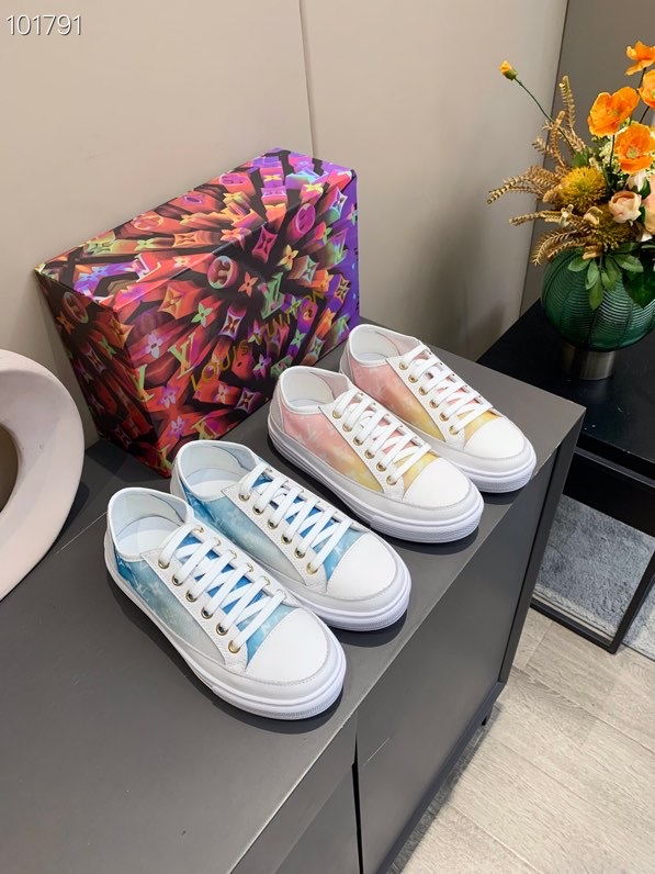 LV $78 gallery