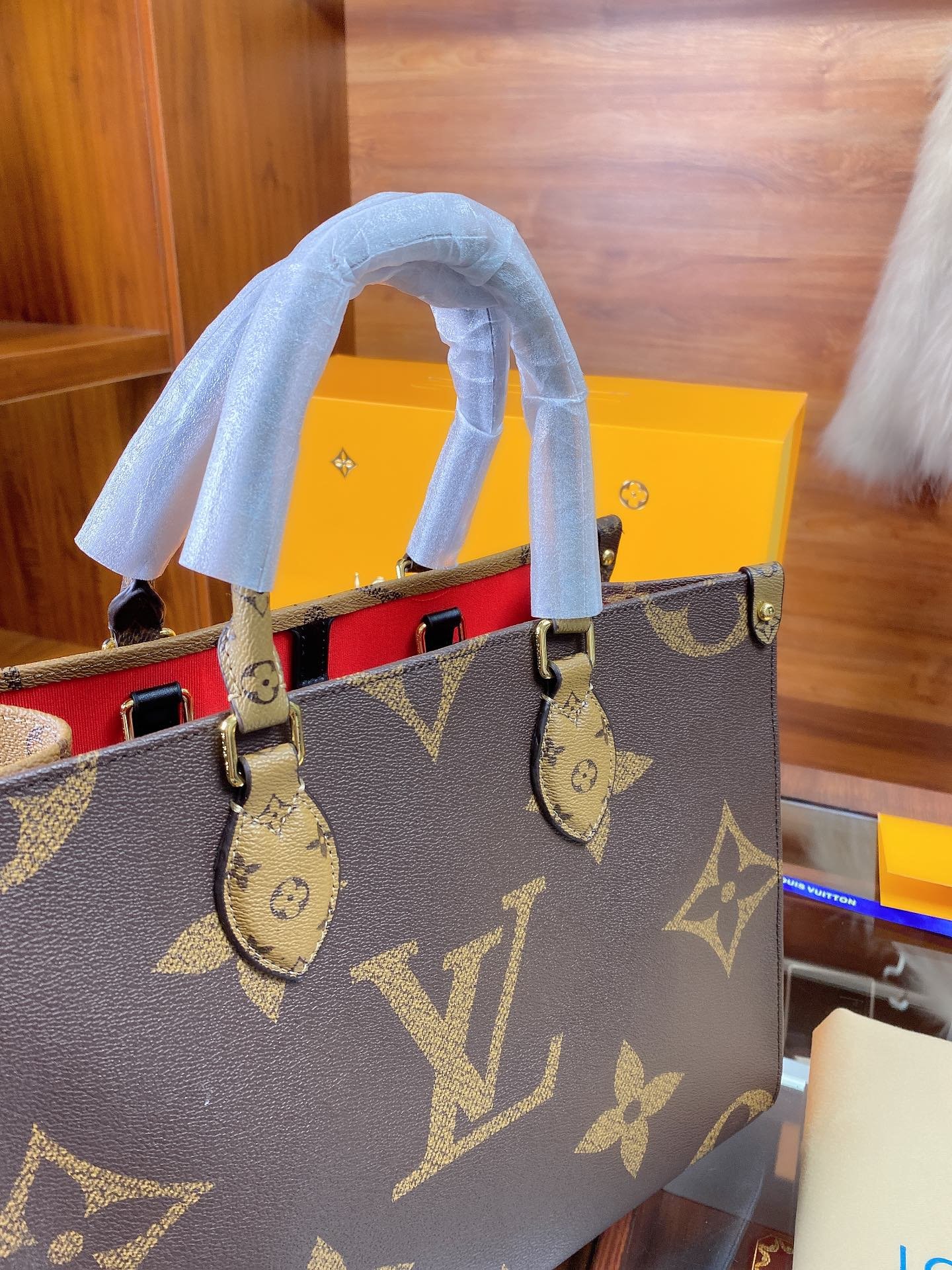 LV $78 gallery