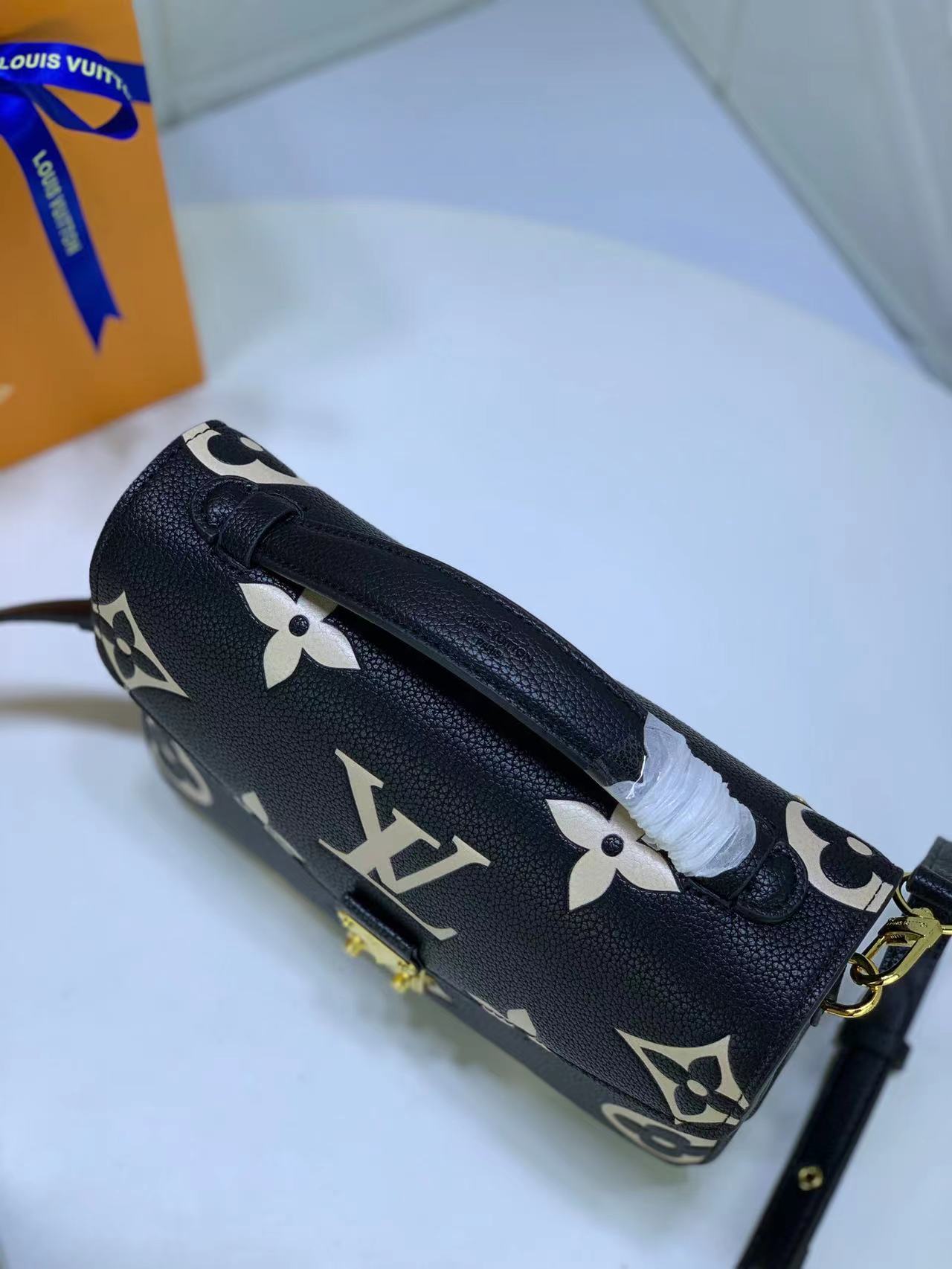 LV $78 gallery