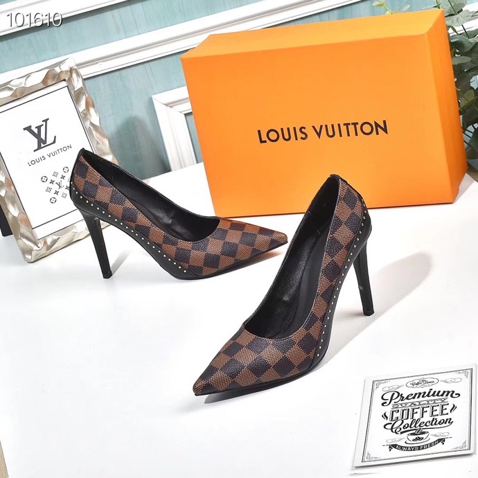 LV $78 gallery