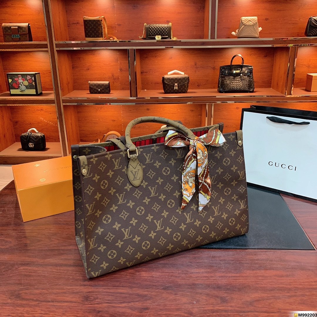 LV $78 gallery