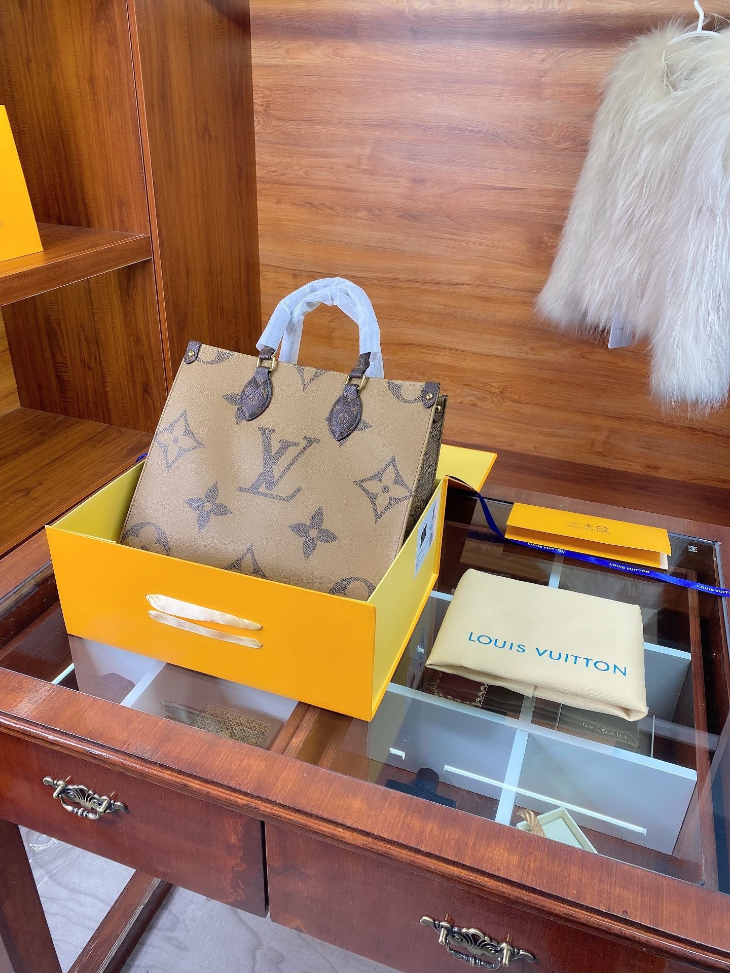 LV $78 gallery