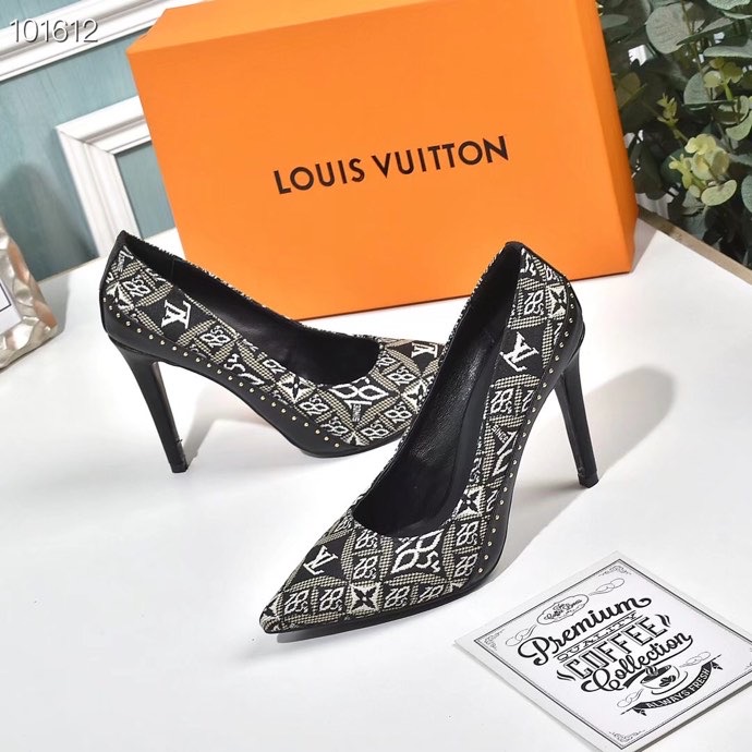 LV $78 gallery