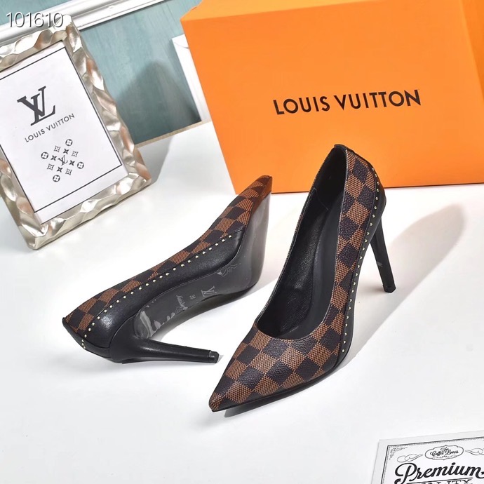 LV $78 gallery