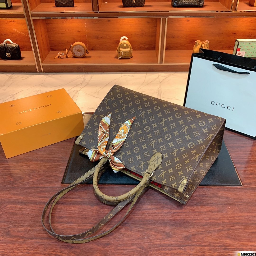 LV $78 gallery