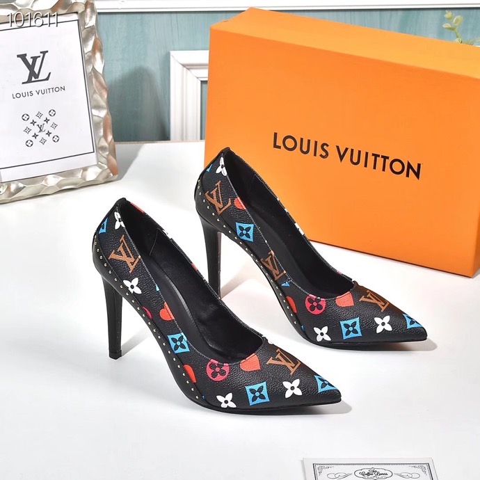 LV $78 gallery