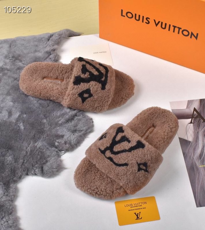 LV $78 gallery