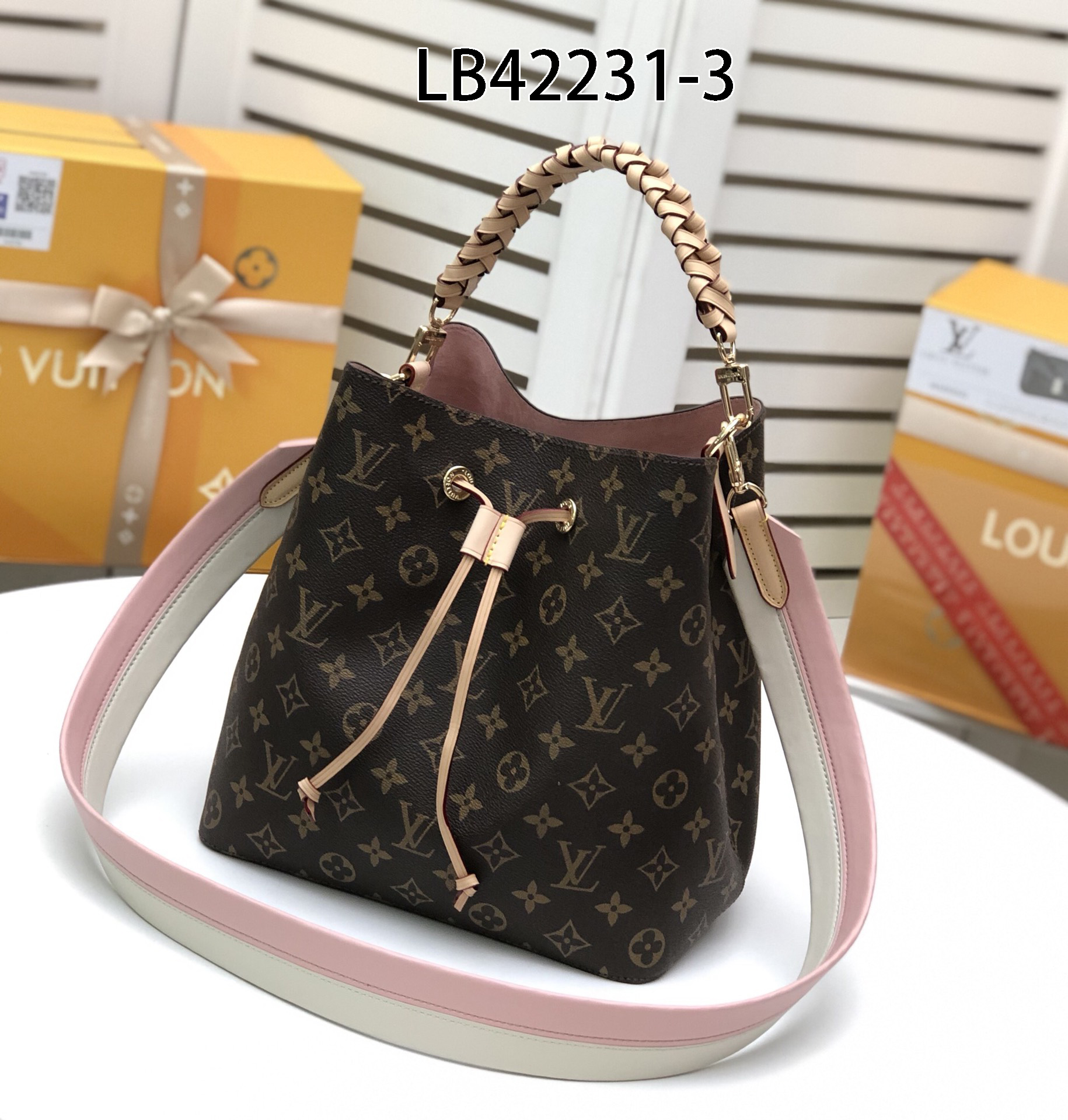 LV $79 gallery