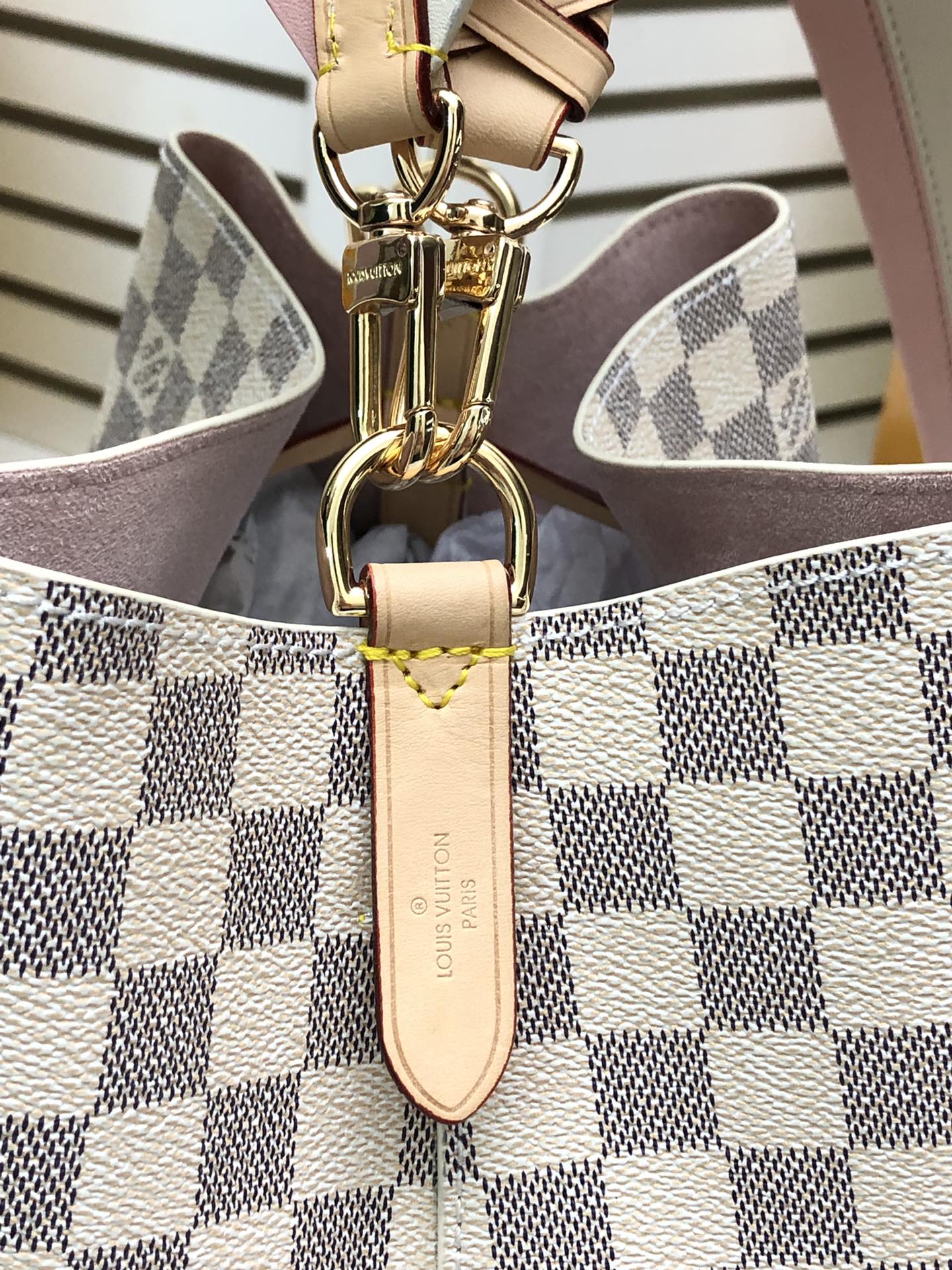 LV $79 gallery