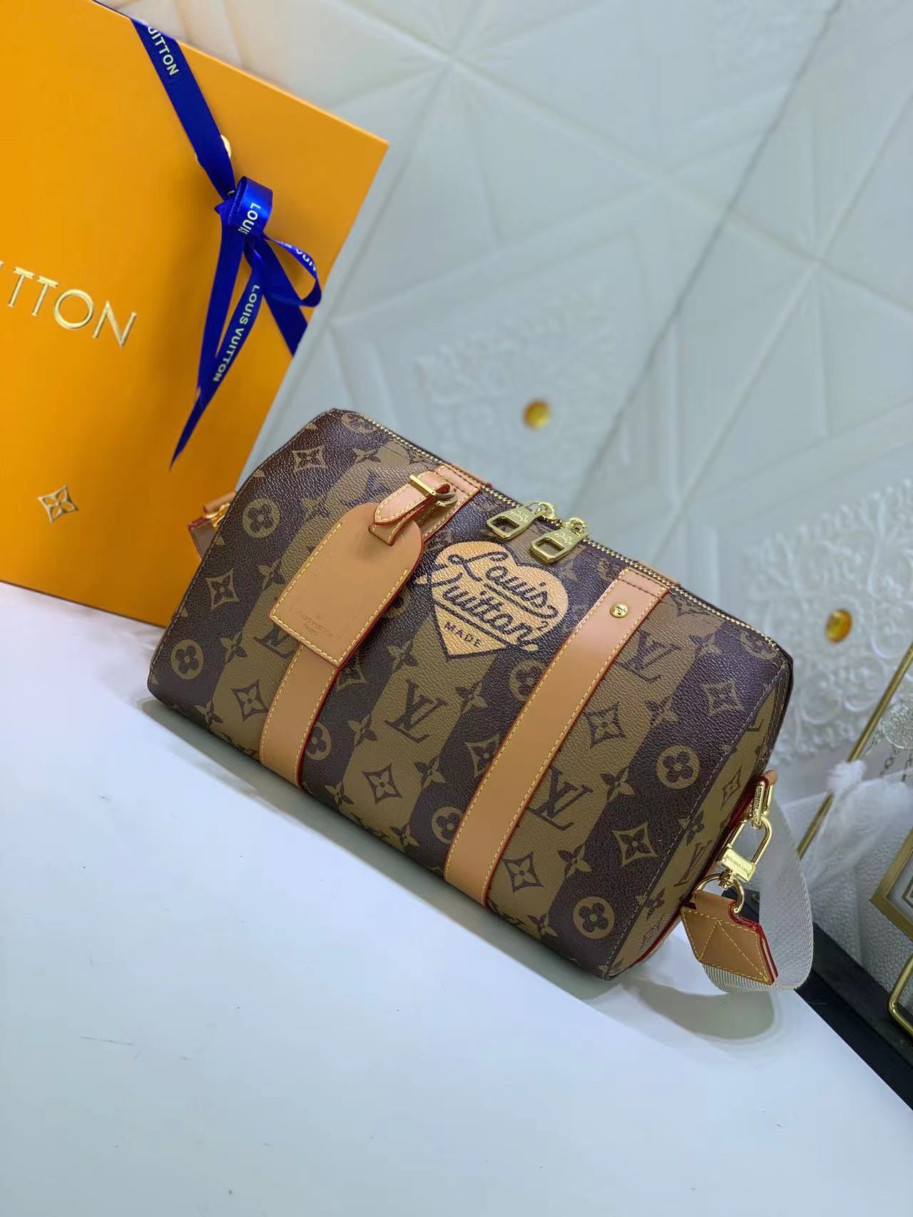 LV $79 gallery