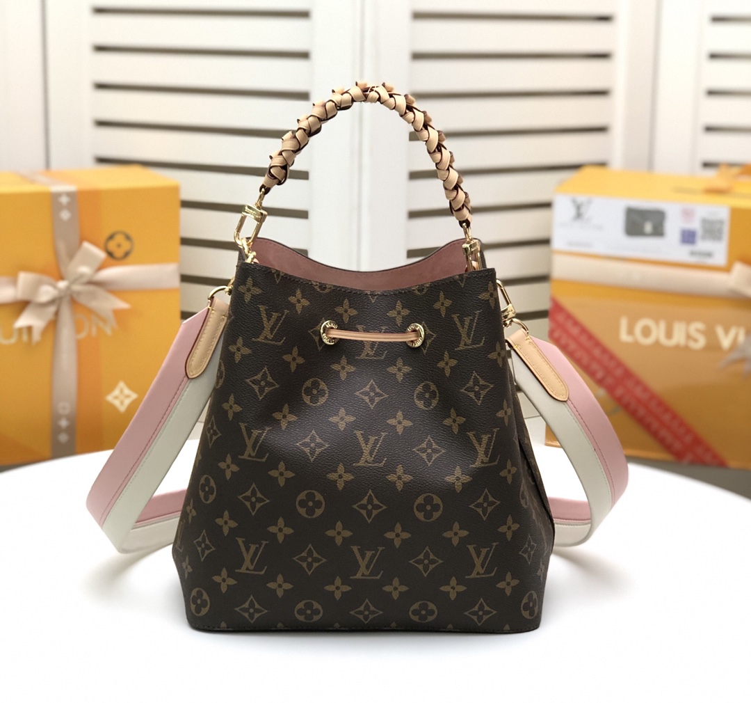 LV $79 gallery