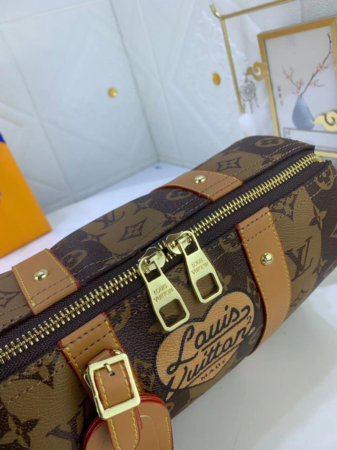 LV $79 gallery