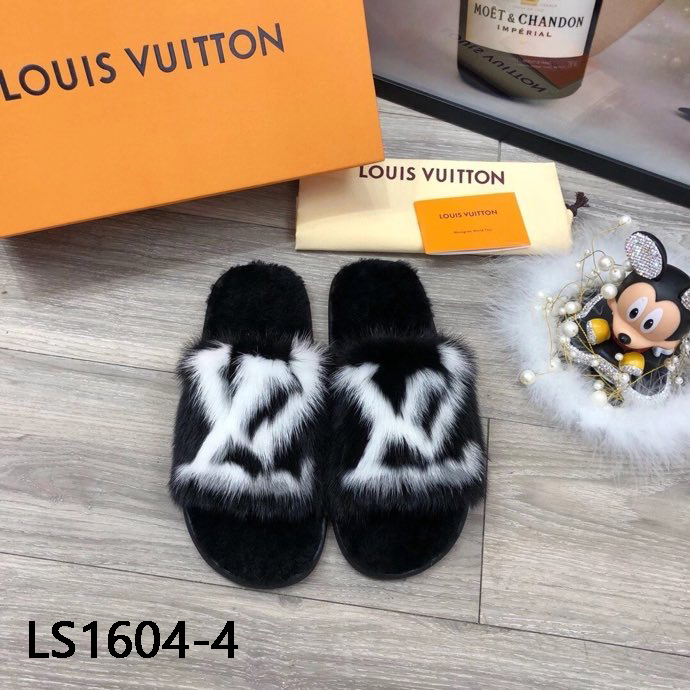 LV $79 gallery