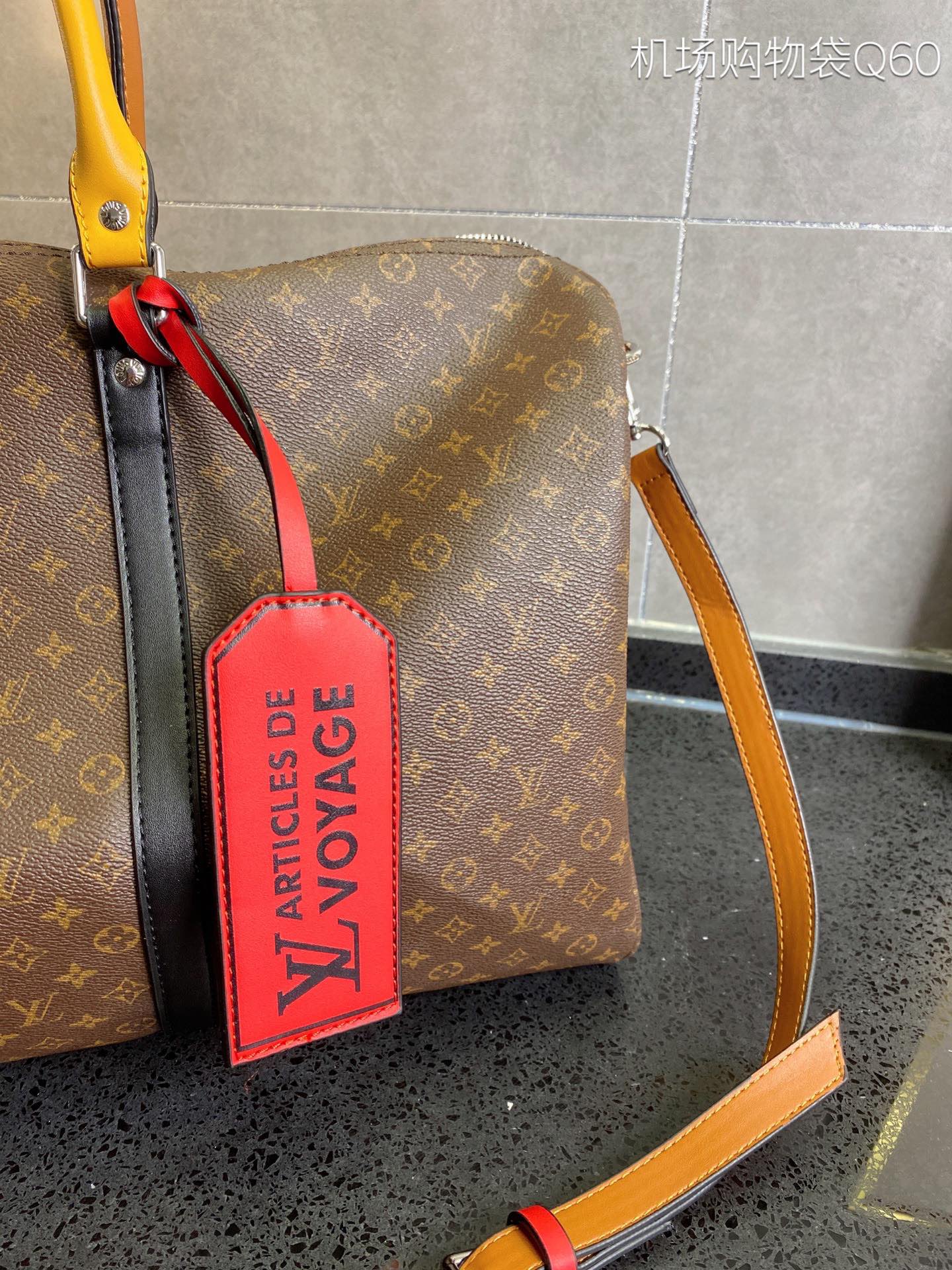 LV $80 gallery