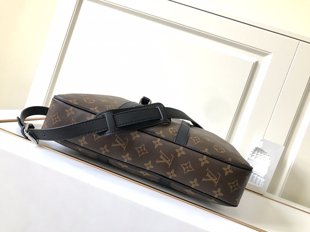 LV $80 gallery