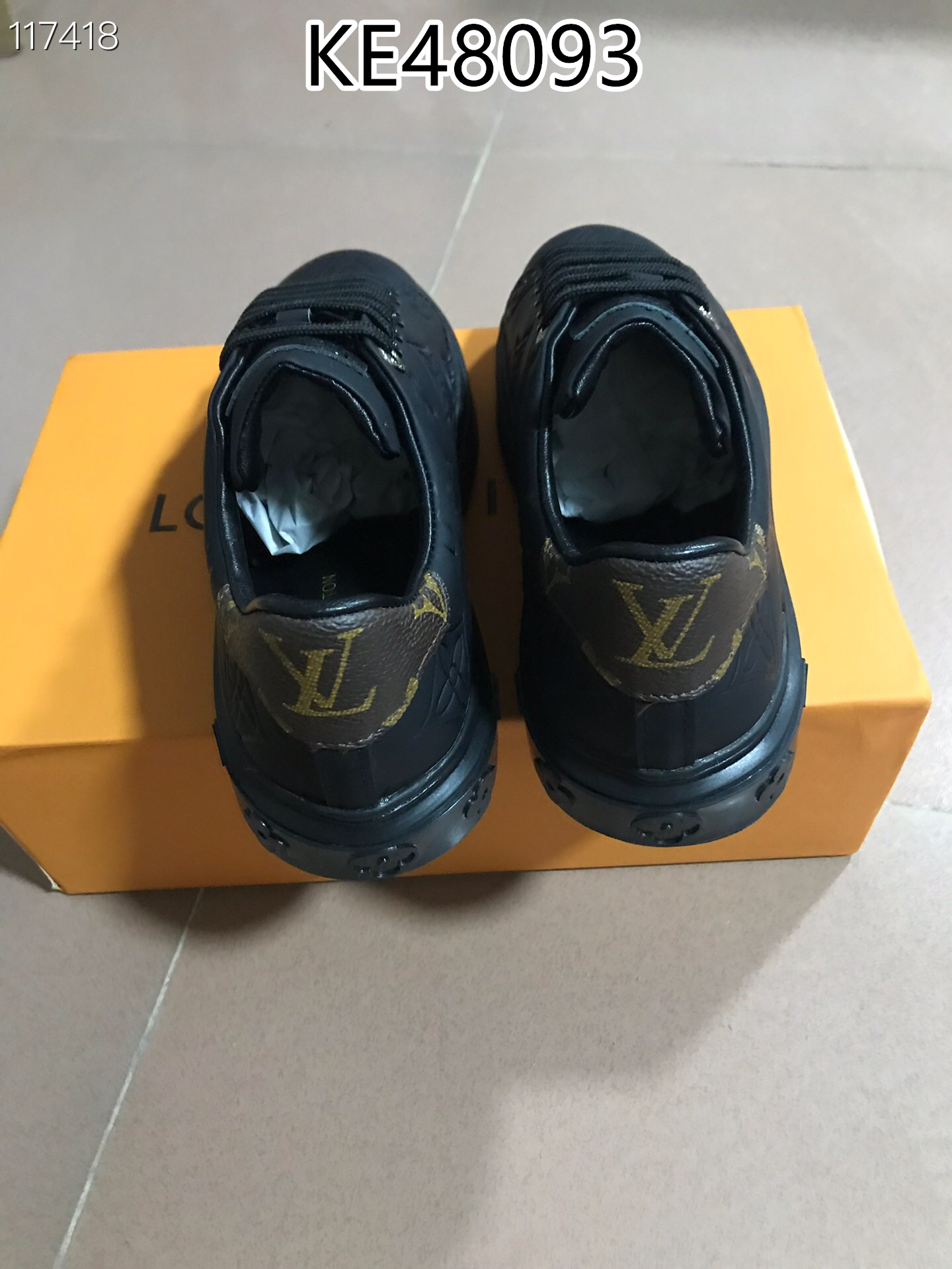 LV $80 gallery