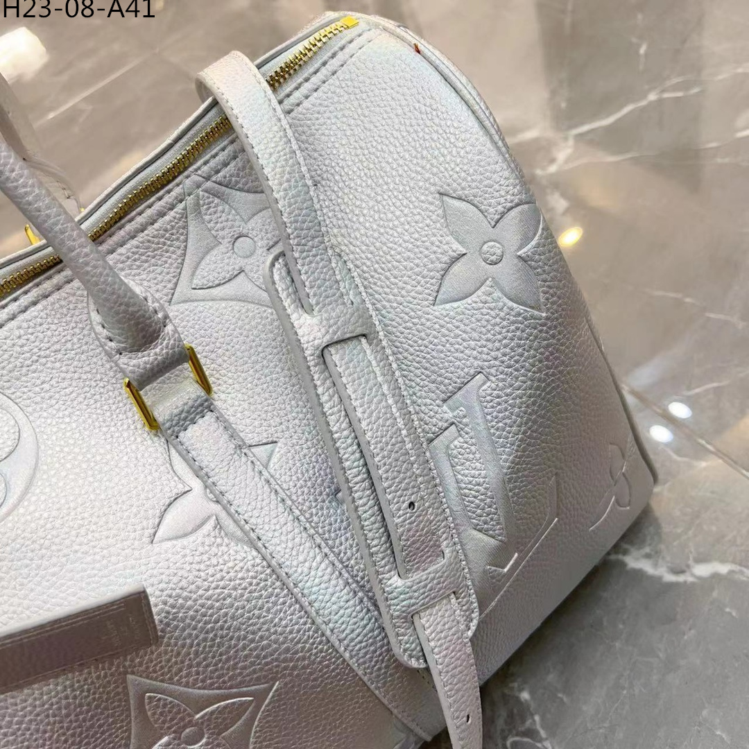 LV $80 gallery