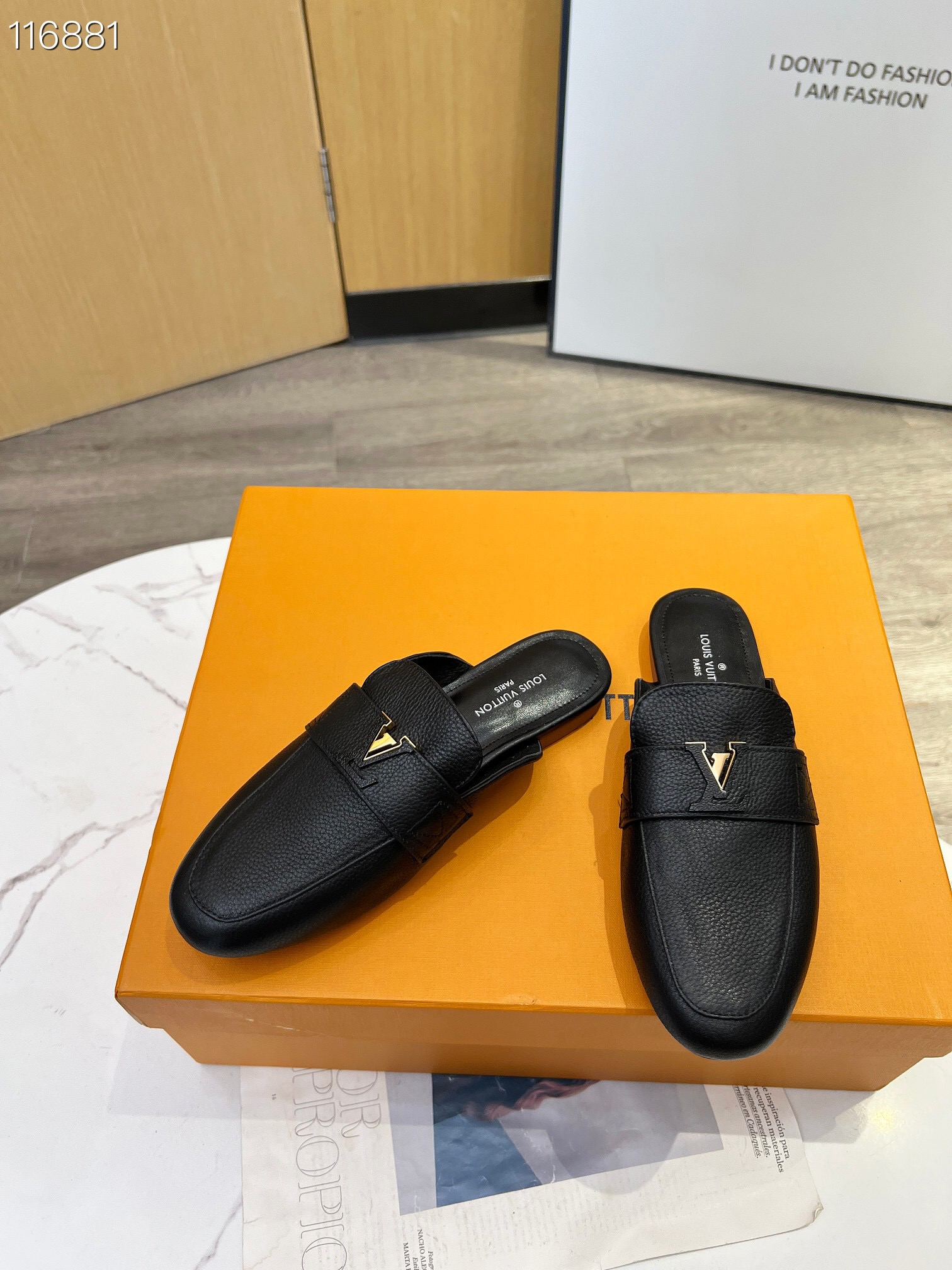 LV $80 gallery