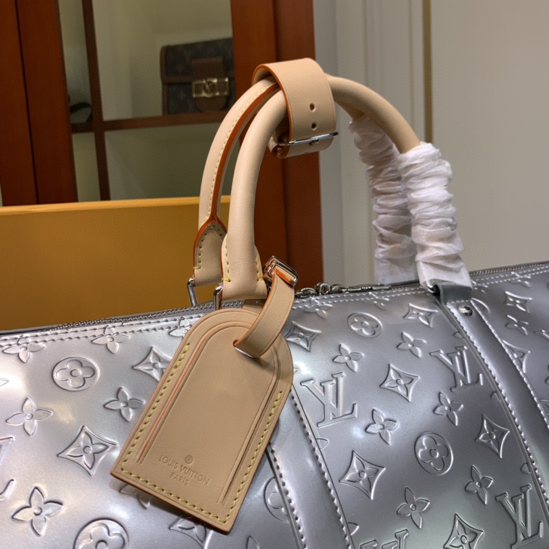 LV $80 gallery