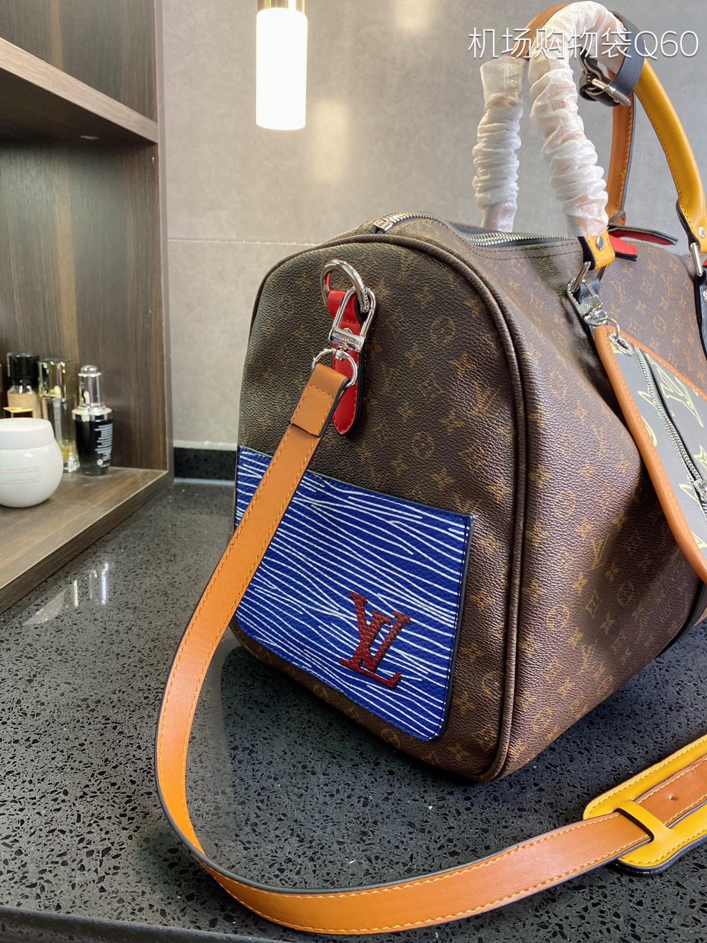 LV $80 gallery