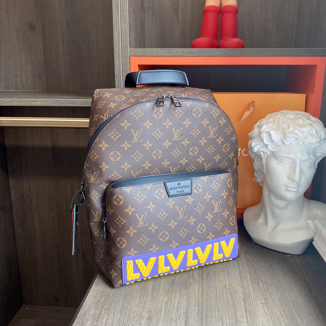 LV $80 gallery