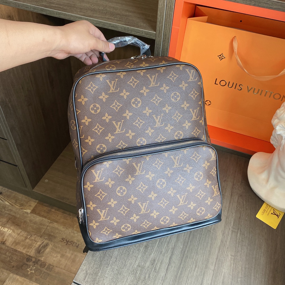 LV $80 gallery