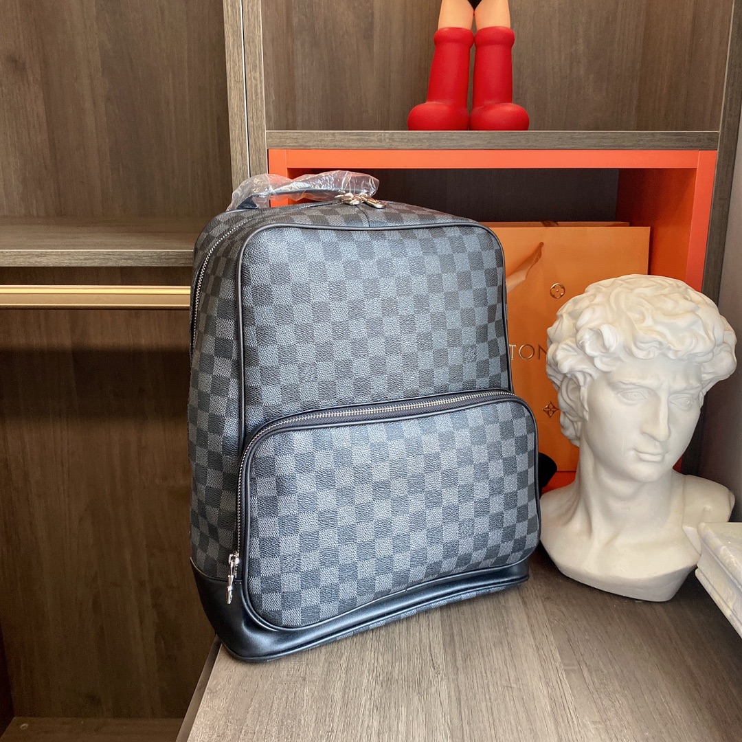 LV $80 gallery