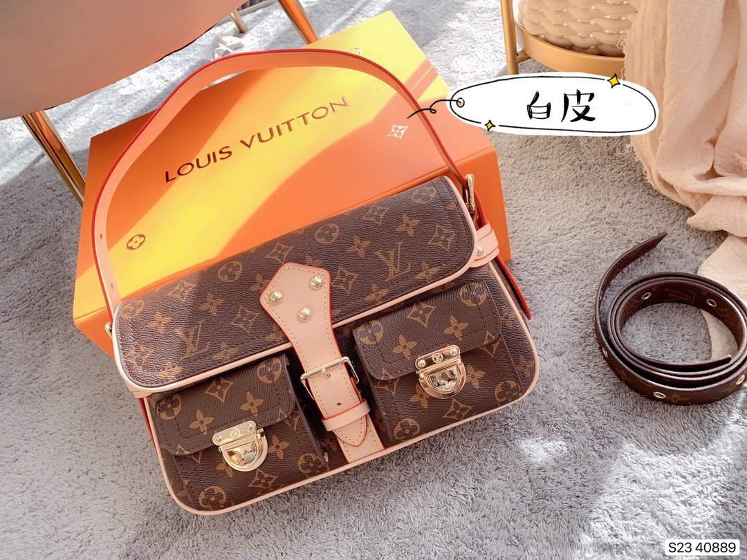 LV $80 gallery