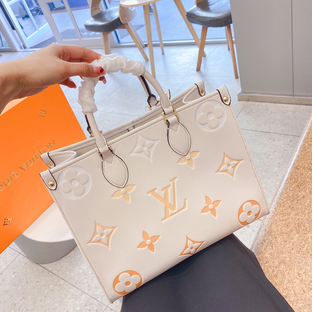 LV $80 gallery