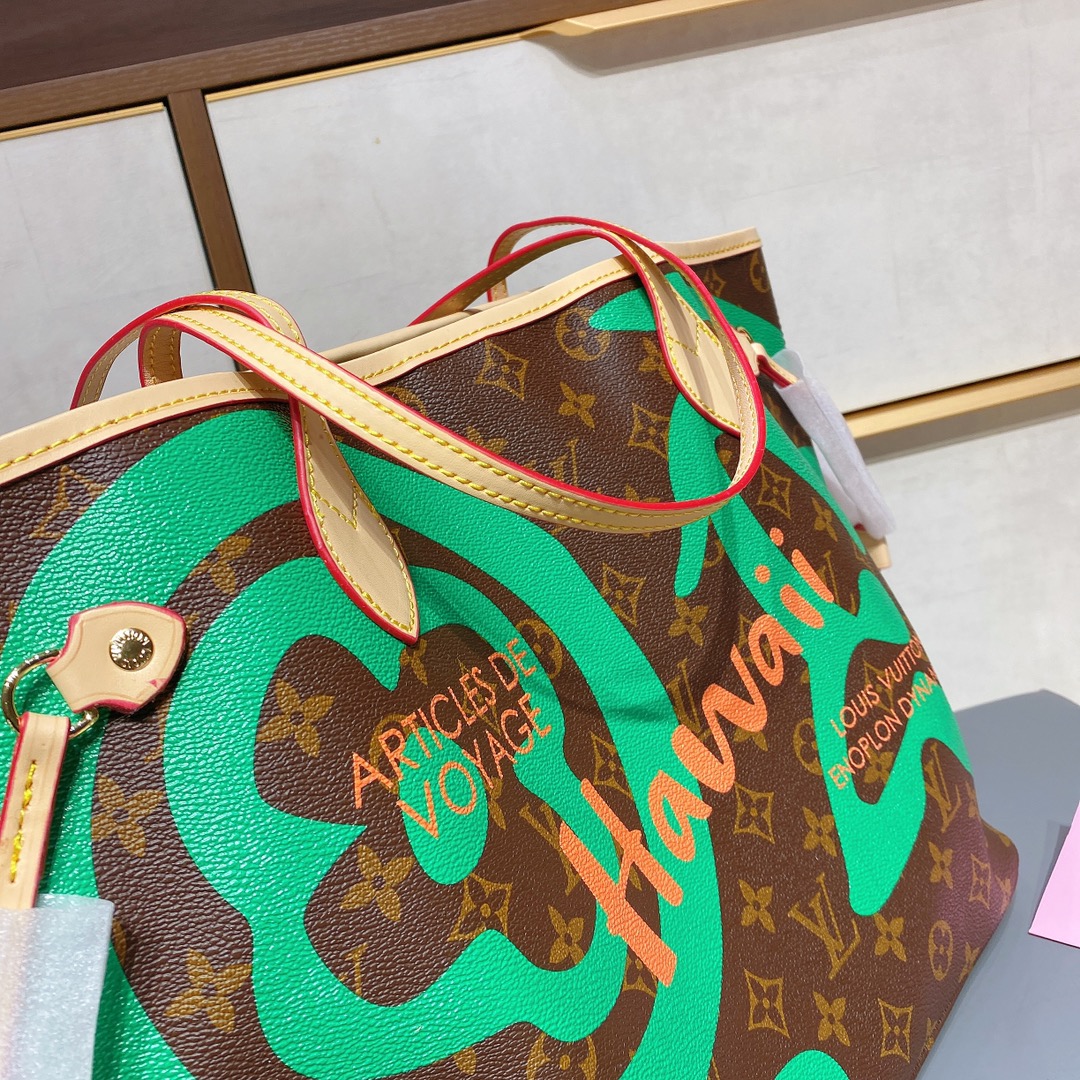 LV $80 gallery