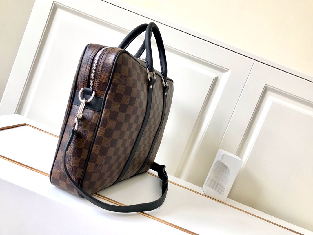 LV $80 gallery