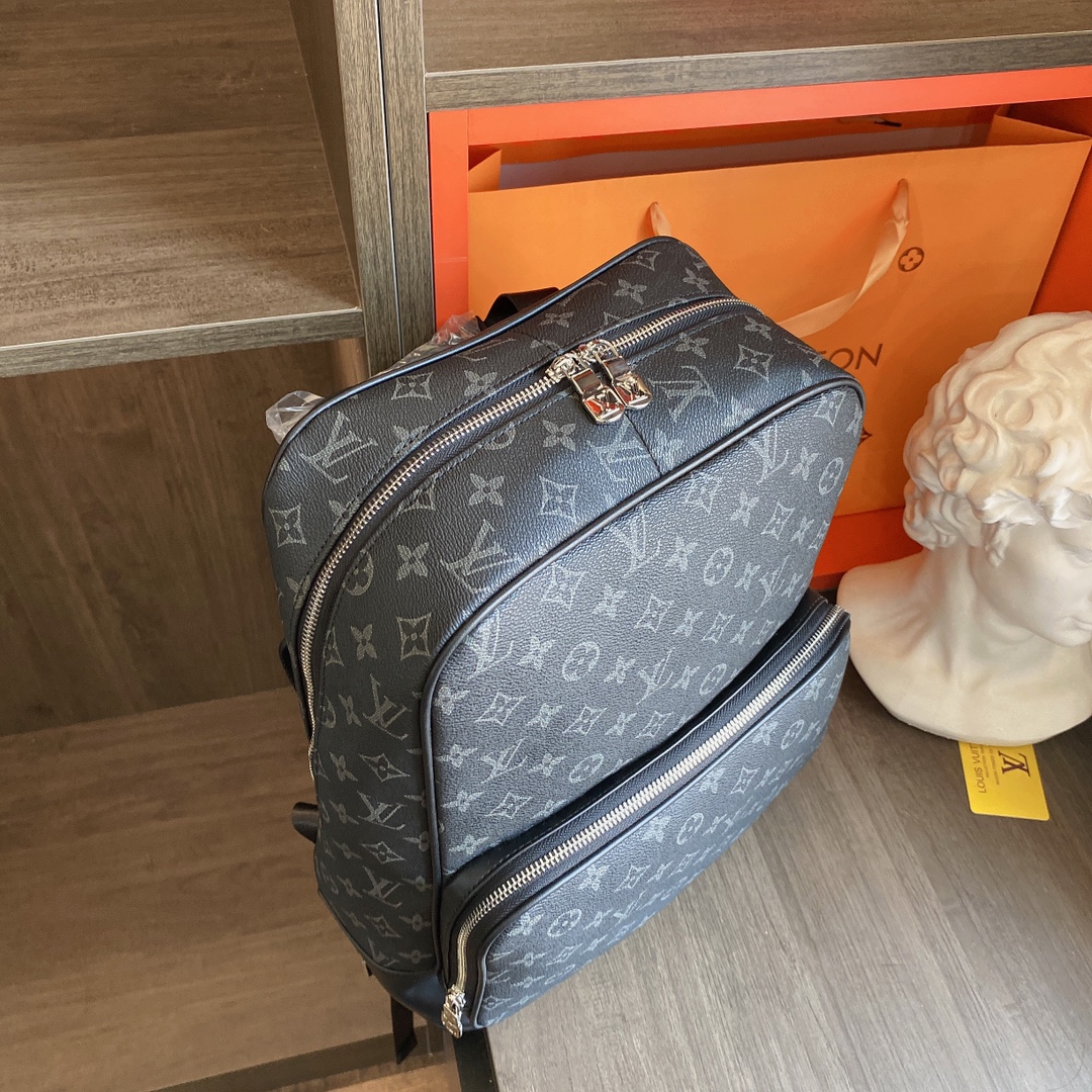 LV $80 gallery